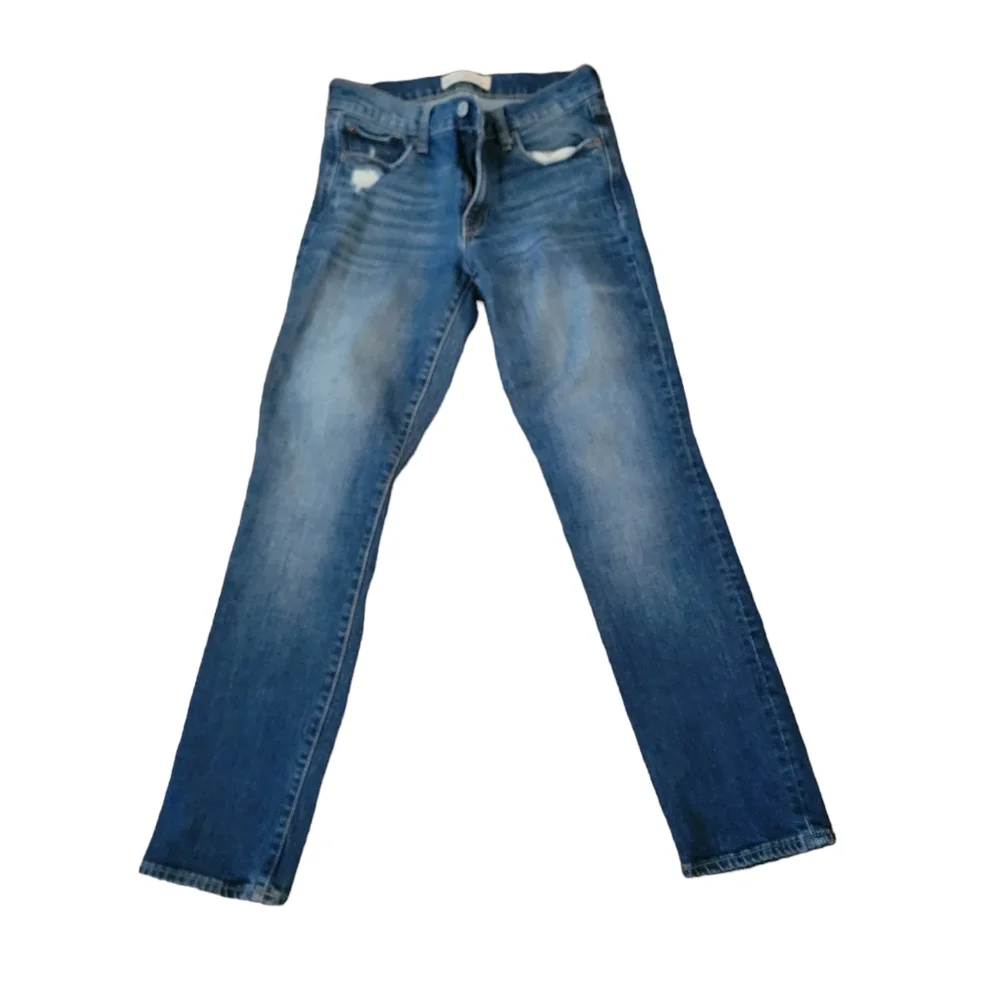 Gap Womens Blue Regular Fit Mid Wash‎ Distressed Straight Leg Jeans Size 28